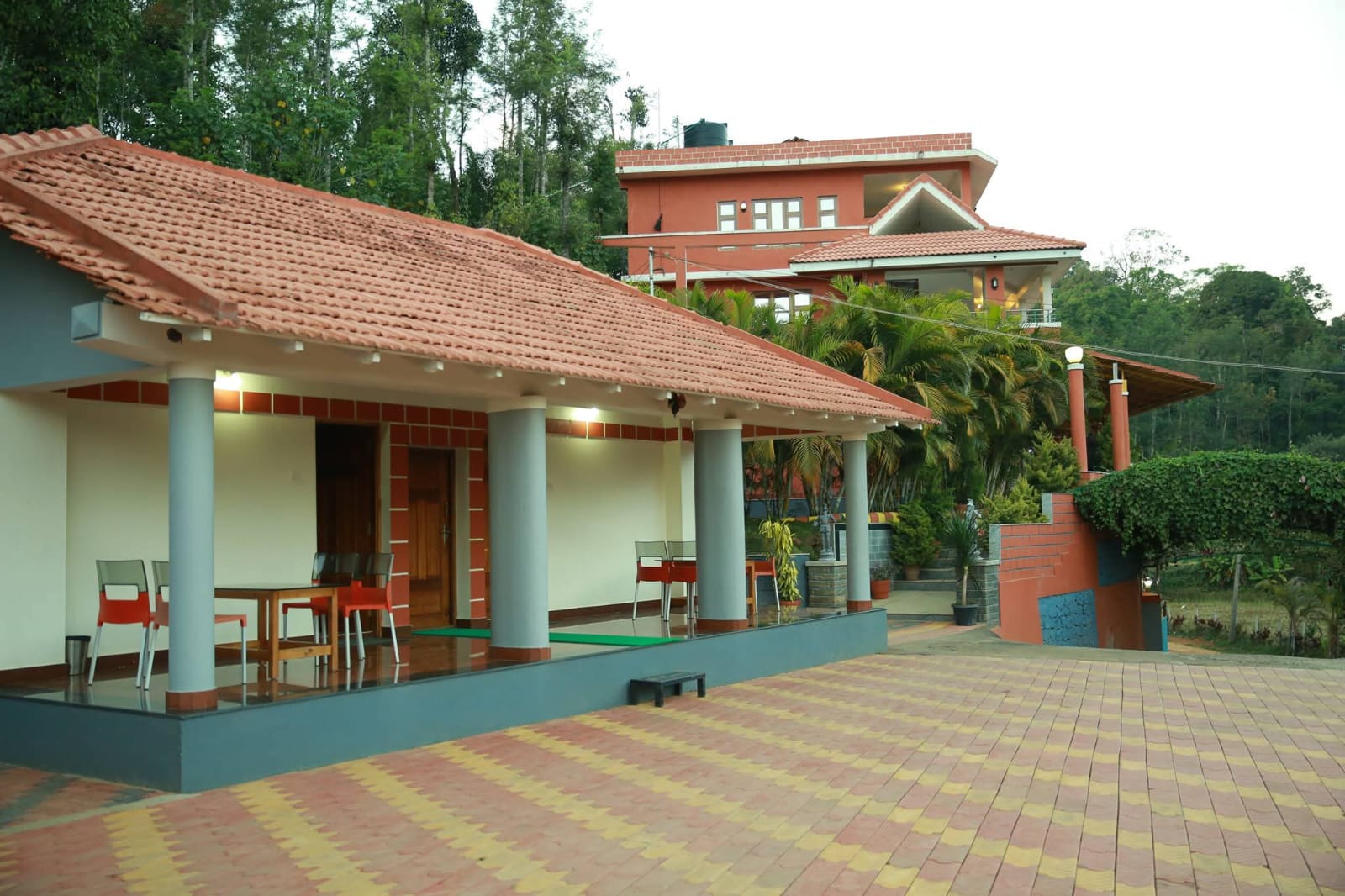 Courtyard at Deva Maani